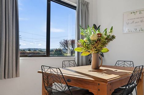 Photo of property in 52a Richmond Street, Cambridge, 3434