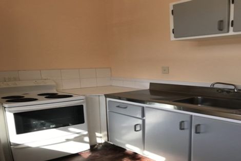 Photo of property in 186 Tasman Street, Mount Cook, Wellington, 6021