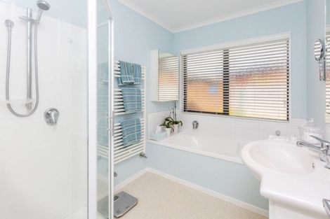 Photo of property in 57 Riverstone Drive, Riverstone Terraces, Upper Hutt, 5018