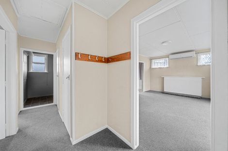 Photo of property in 11 River Road, Masterton, 5810