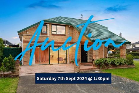 Photo of property in 8 Vinograd Drive, Te Atatu Peninsula, Auckland, 0610