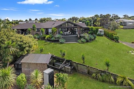 Photo of property in 68 Omana Avenue, Shelly Beach, Helensville, 0874