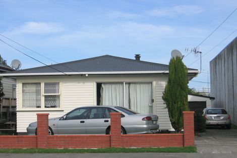 Photo of property in 4 Central Terrace, Alicetown, Lower Hutt, 5010