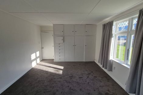 Photo of property in 24 Stone Street, Miramar, Wellington, 6022