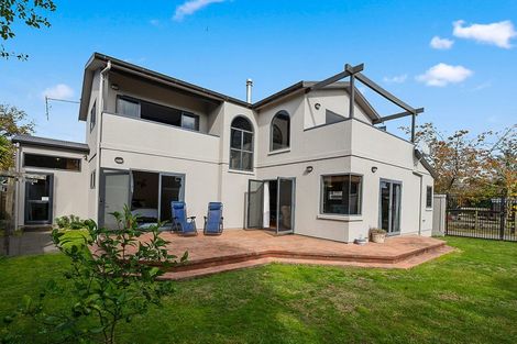 Photo of property in 13 Holden Avenue, Holdens Bay, Rotorua, 3010