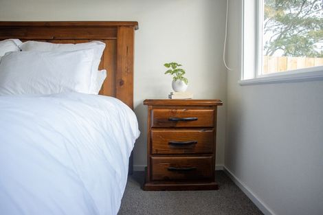 Photo of property in 6 Sutherland Crescent, Westbrook, Palmerston North, 4412