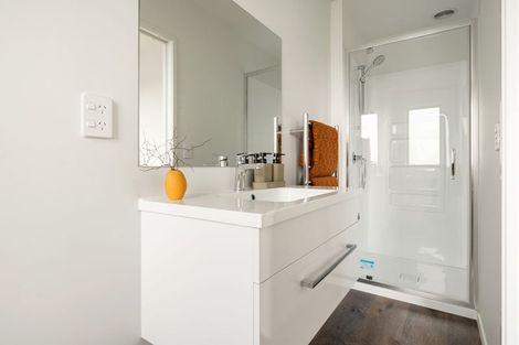 Photo of property in 23 Quentin Drive, Hamilton Lake, Hamilton, 3204