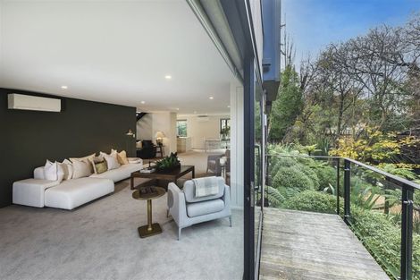 Photo of property in 7 Wood Lane, Fendalton, Christchurch, 8014