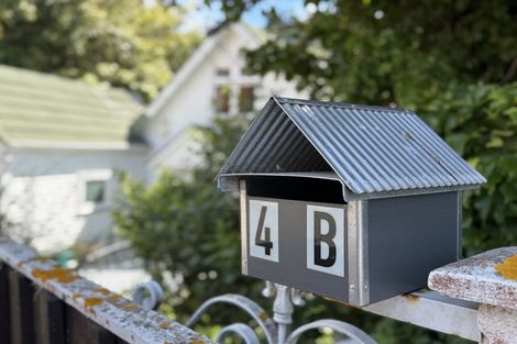 Photo of property in 4a Easdale Street, Kelburn, Wellington, 6012