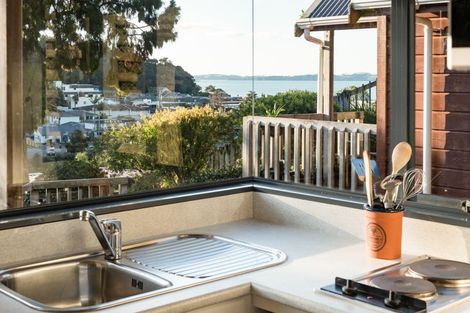 Photo of property in 32-34 School Road, Paihia, 0200