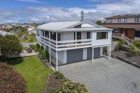 Photo of property in 6 Te Kapa Place, Snells Beach, 0920