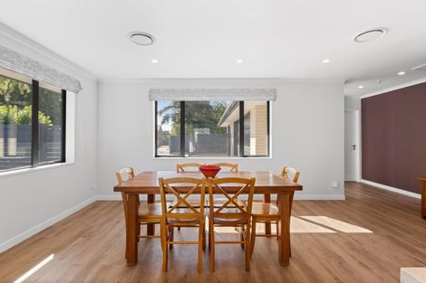 Photo of property in 14 Eltham Road, Blenheim, 7201