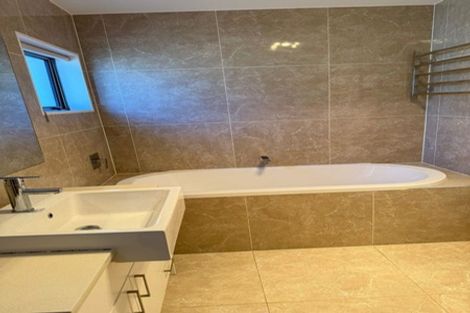 Photo of property in 18 Kildare Road, Flat Bush, Auckland, 2019