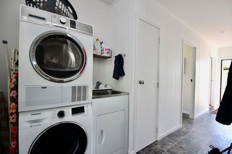 Photo of property in 107 Cook Drive, Whitianga, 3510