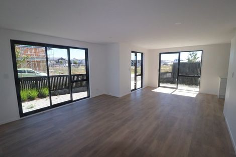 Photo of property in 4 Autumn Blaze Street, Hobsonville, Auckland, 0616