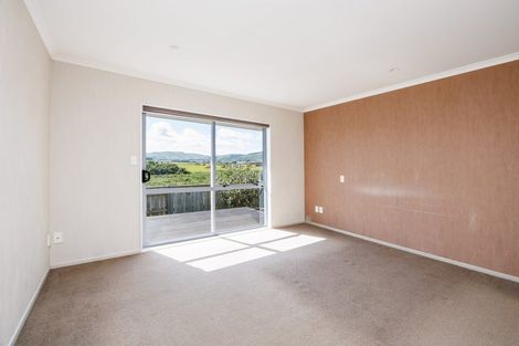 Photo of property in 20 Johnstone Drive, Fitzherbert, Palmerston North, 4410