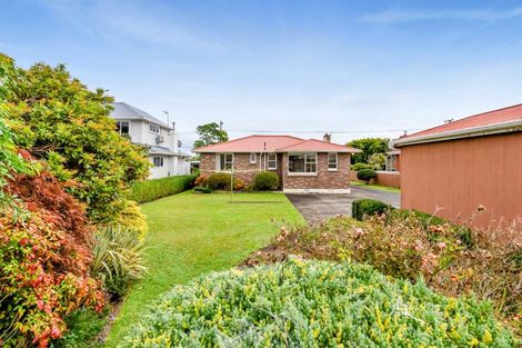 Photo of property in 38 Cowling Road, Hurdon, New Plymouth, 4310