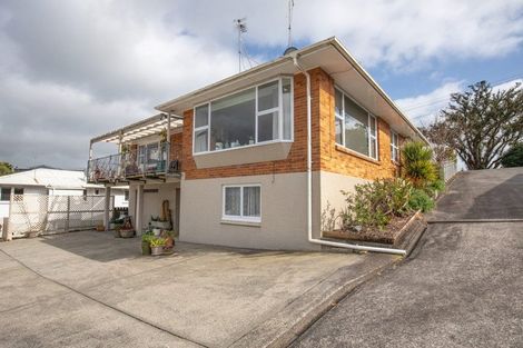 Photo of property in 38 Kimihia Road, Huntly, 3700