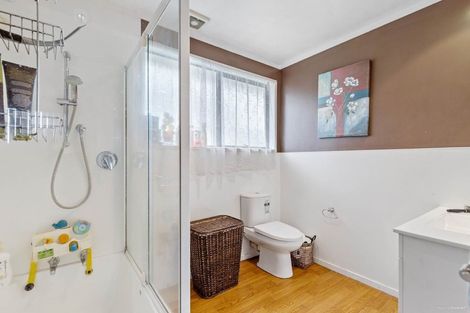 Photo of property in 90 Hillside Road, Mount Wellington, Auckland, 1062