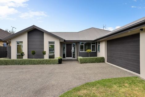 Photo of property in 5 Camberley Way, Huntington, Hamilton, 3210