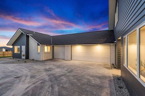 Photo of property in 22 Kapua Crescent, Rototuna North, Hamilton, 3210