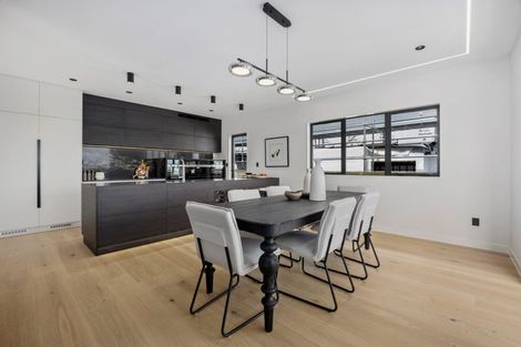 Photo of property in 160 Te Oneroa Way, Long Bay, Auckland, 0630