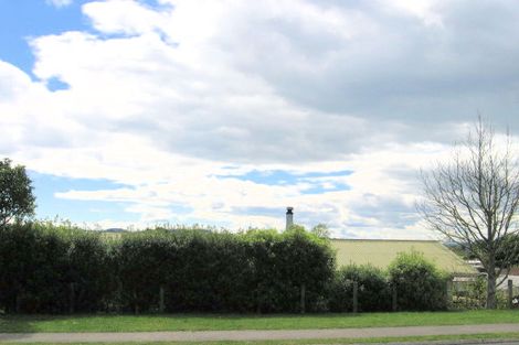 Photo of property in 70 Te Hatepe Avenue, Taupo, 3330