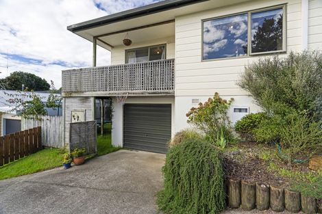 Photo of property in 5a Langstone Street, Welcome Bay, Tauranga, 3112