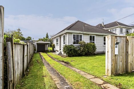 Photo of property in 60 Wallath Road, Westown, New Plymouth, 4310