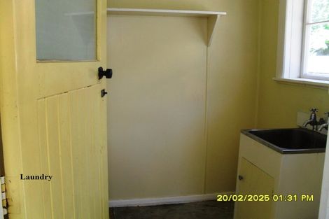 Photo of property in 3-3a Queenwood Road, Levin, 5510