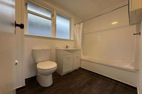 Photo of property in 21 Rimutaka Street, Paraparaumu, 5032