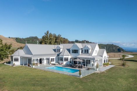 Photo of property in 36 Kaiapo Road, Acacia Bay, Taupo, 3385