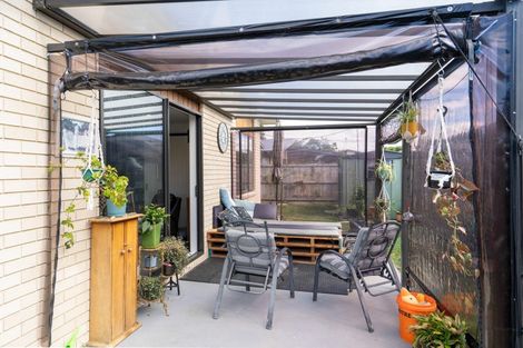 Photo of property in 285 Shakespeare Street, Leamington, Cambridge, 3432