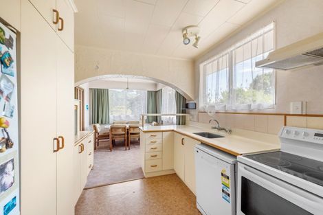 Photo of property in 143 Clouston Park Road, Clouston Park, Upper Hutt, 5018