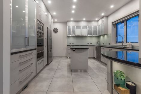 Photo of property in 75b Paremata Haywards Road, Pauatahanui, Porirua, 5381