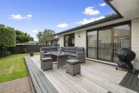 Photo of property in 27 Humphries Place, Awapuni, Palmerston North, 4412