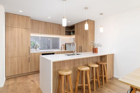 Photo of property in 2/979 Colombo Street, St Albans, Christchurch, 8014