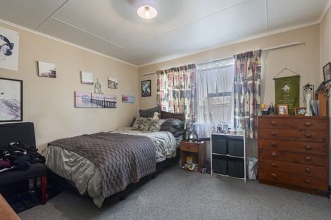 Photo of property in 21c Flower Street, Bulls, 4818