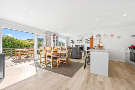 Photo of property in 3241 Paparoa-oakleigh Road, Paparoa, 0571