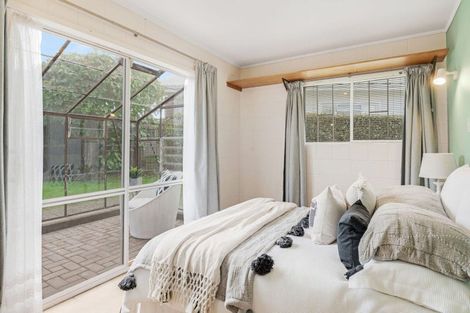 Photo of property in 101 Namata Road, One Tree Hill, Auckland, 1061
