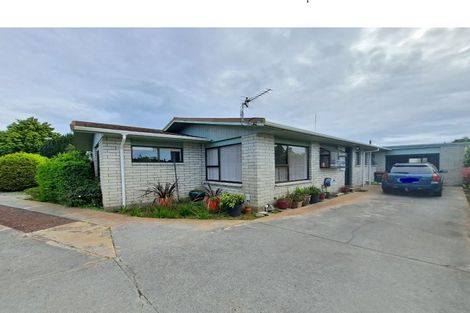 Photo of property in 13a Julian Place, Westown, New Plymouth, 4310