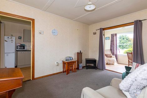 Photo of property in 28 Augustine Street, Waimate, 7924