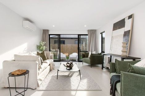 Photo of property in 35 Bill Hammond Drive, Belfast, Christchurch, 8051
