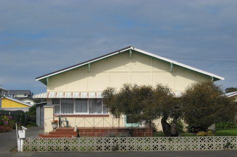 Photo of property in 17a York Street, Gonville, Whanganui, 4501