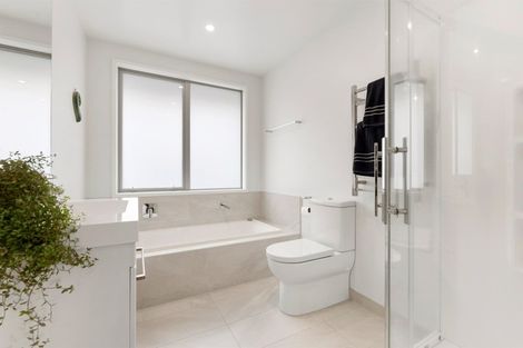 Photo of property in 54 Penetaka Heights, Pyes Pa, Tauranga, 3112