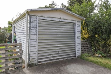 Photo of property in 2 Graham Place, Huntly, 3700