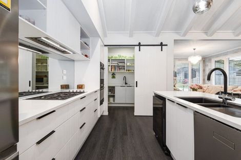 Photo of property in 46 Baxendale Drive, Matipo Heights, Rotorua, 3015