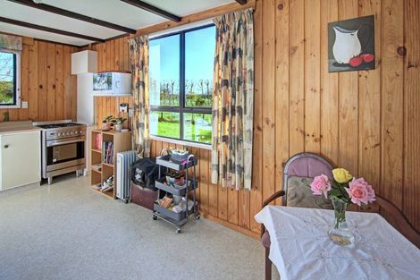 Photo of property in 38 Morris Road, Te Ore Ore, Masterton, 5886