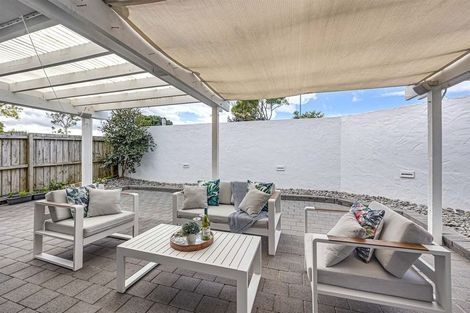 Photo of property in 1 Driscoll Place, Farm Cove, Auckland, 2012