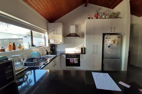 Photo of property in 16 Finlayson Avenue, Clendon Park, Auckland, 2103